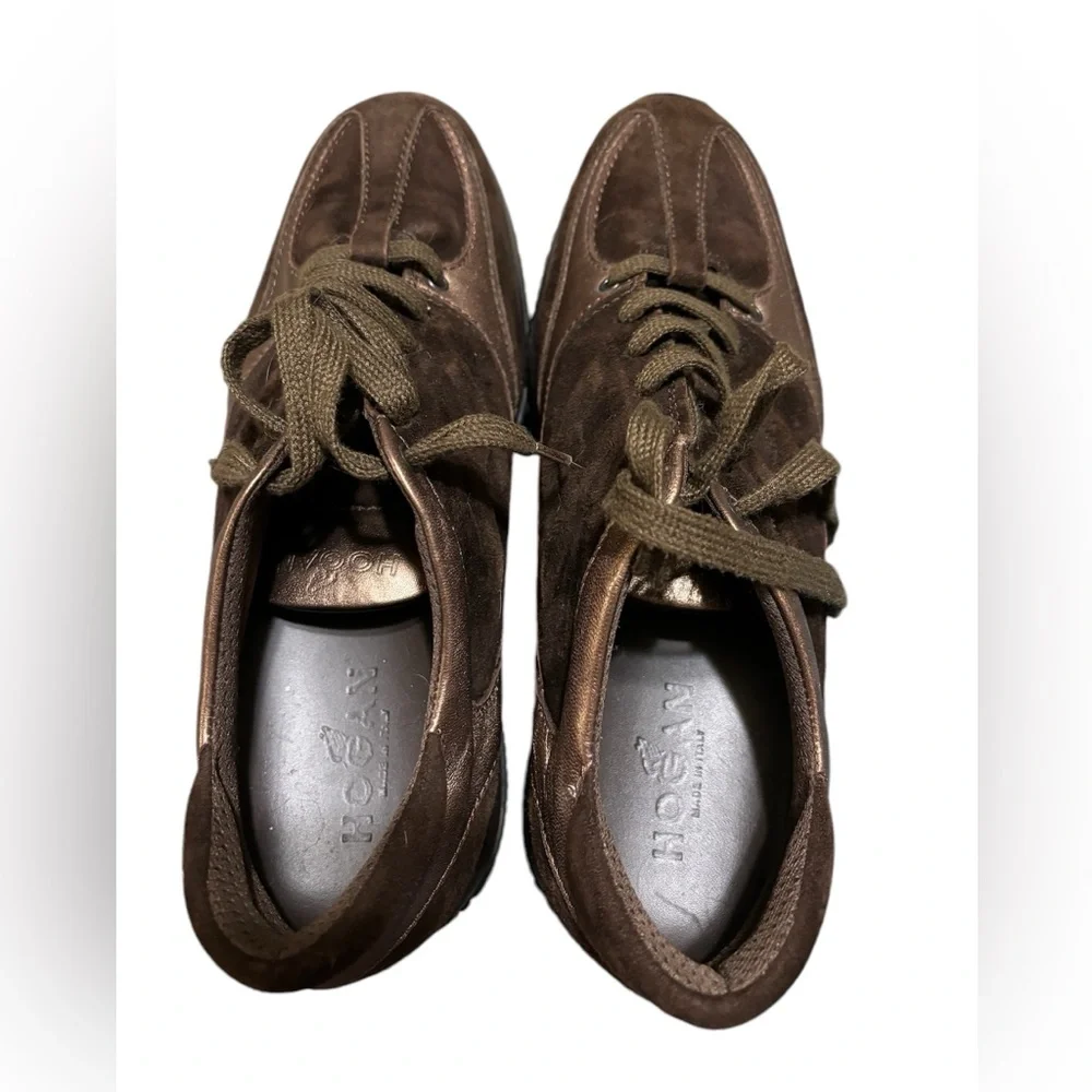 HOGAN women’s size 9.5‎ brown suede with bronze trim sneakers.